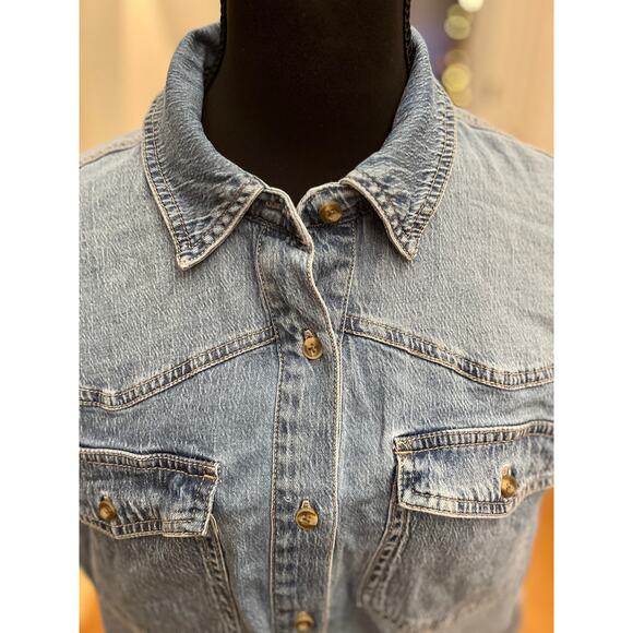 Gloria Vanderbilt Denim Shirt (Size L) - Picture 2 of 8